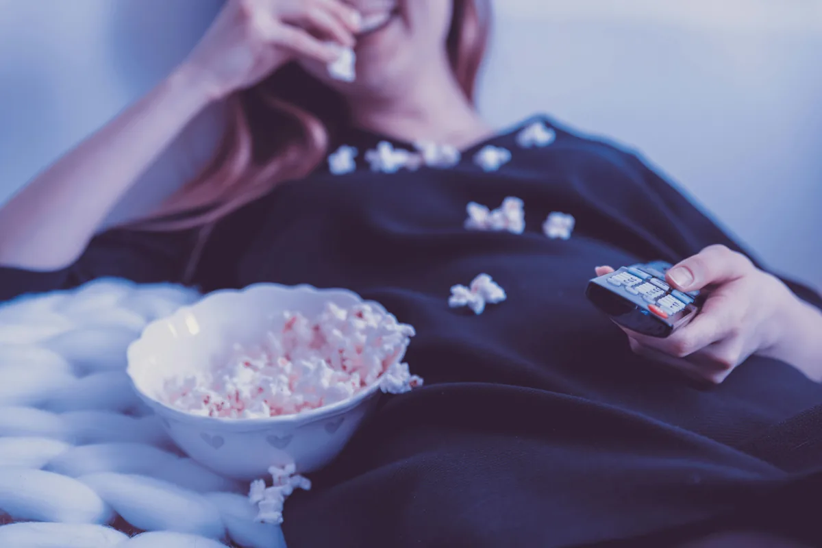 Moviebase vs TV Time: Tracker mirato vs Social Watch Party
